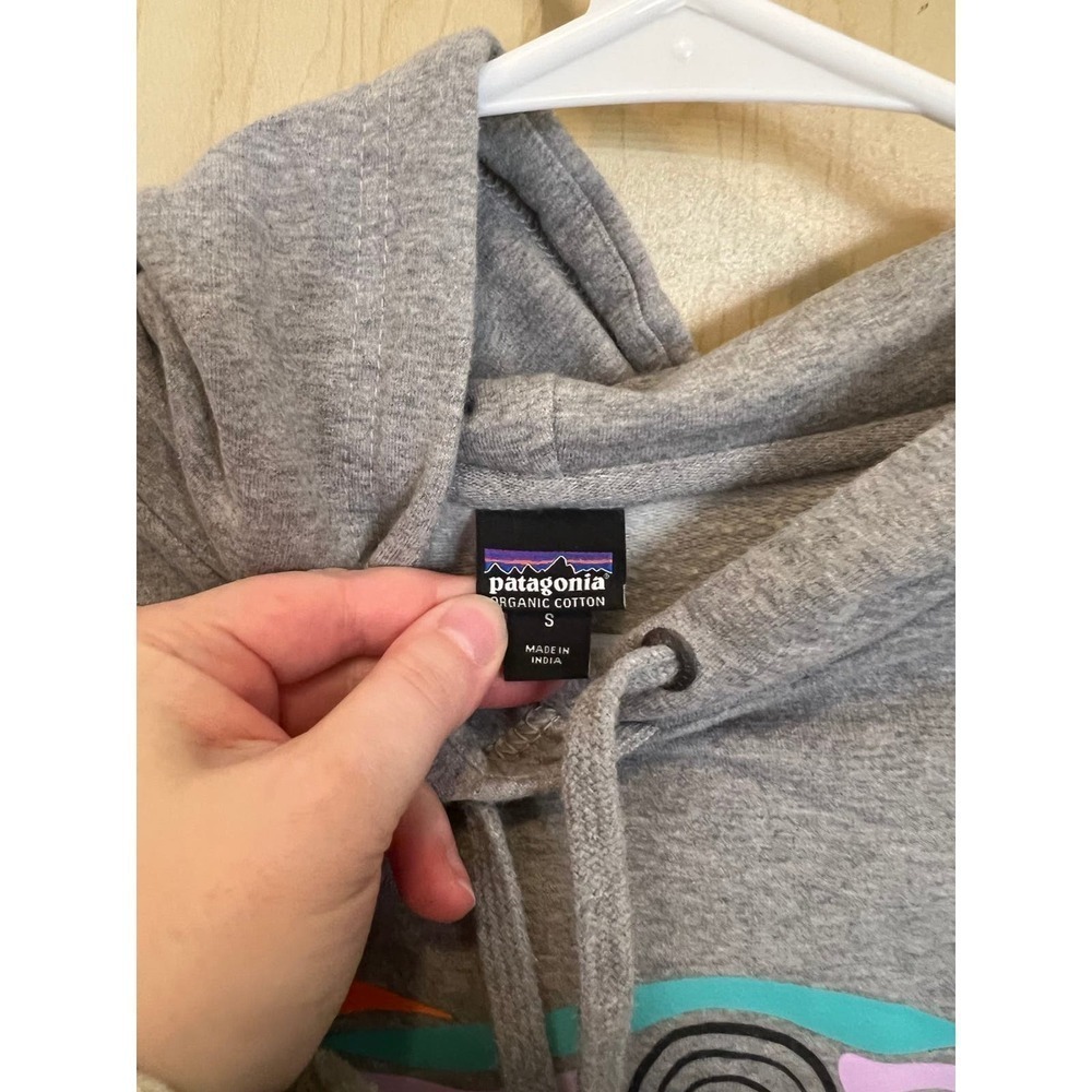 Womens Patagonia Hoodie - Picture 2 of 3
